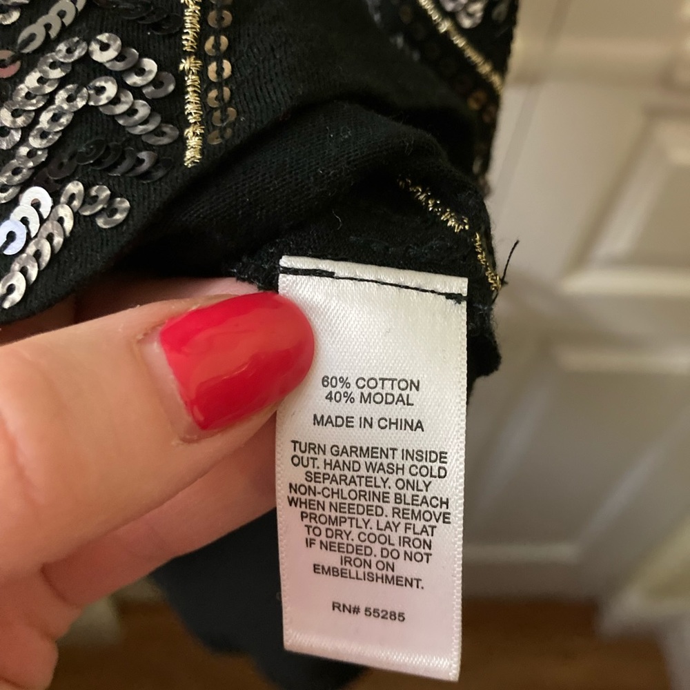 Express Sequined Tank - Picture 4 of 4